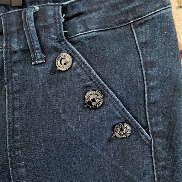 SUEDE BRAND Women's Jeans Junior Flare Size 29 - Picture 3 of 4